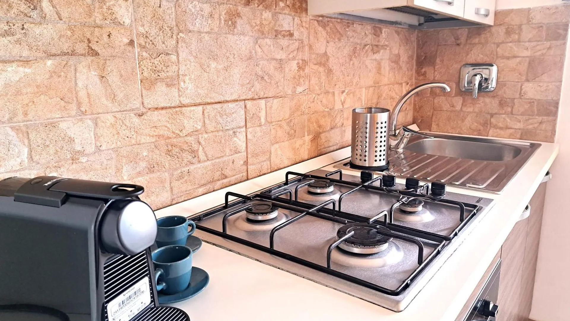 Studio Metro Garbatella روما